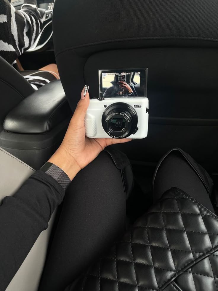 Canon Powershot G7x Mark II