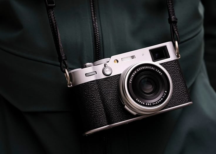 Fujifilm X100V