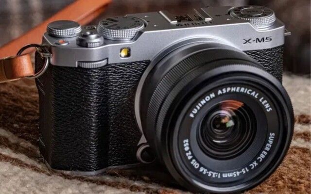 Fujifilm XM-5