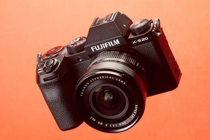 Fujifilm X-S20